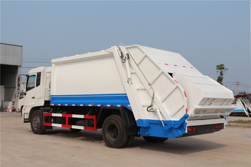東風天錦(12方)CLW5160ZYSD5壓縮式垃圾車